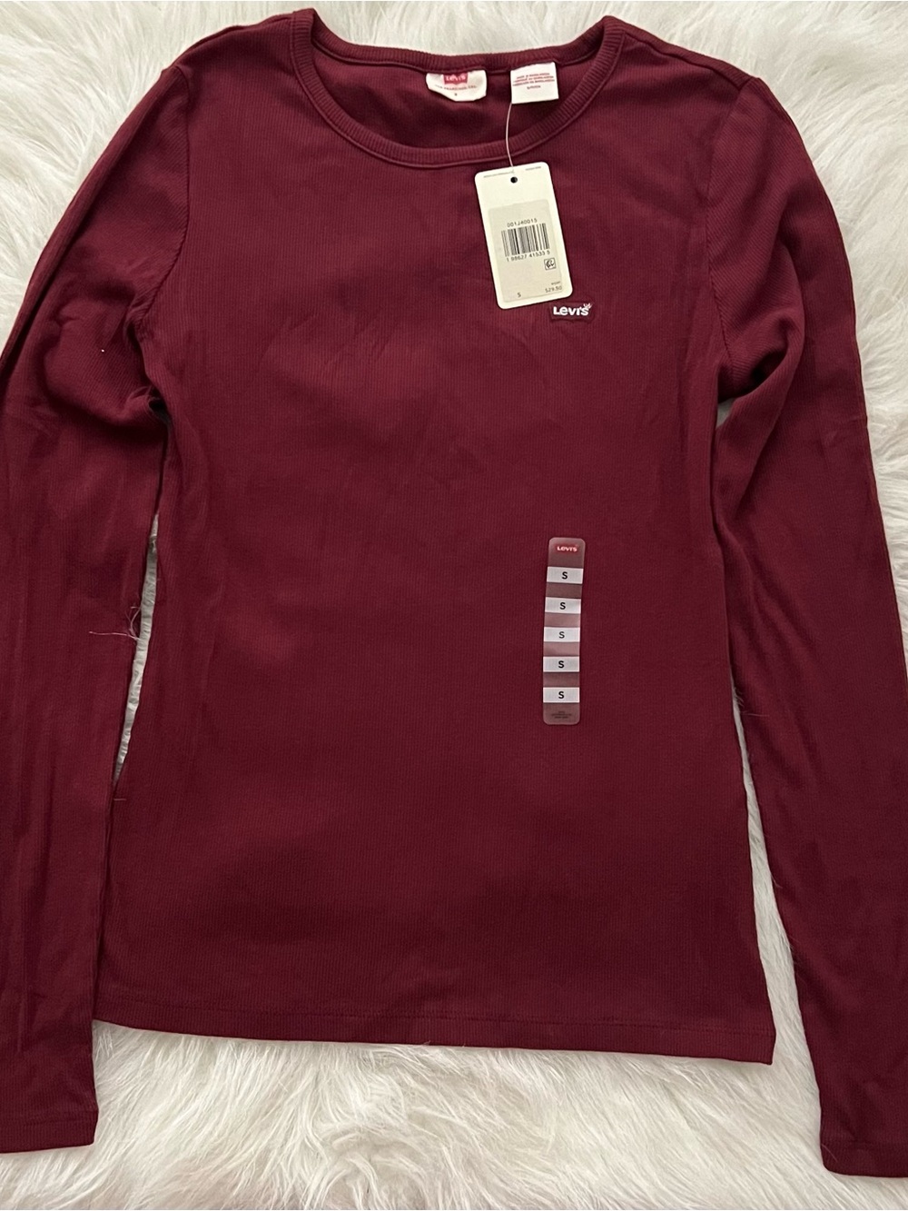 Levi's Women's Long Sleeve Crewneck Top - Wine